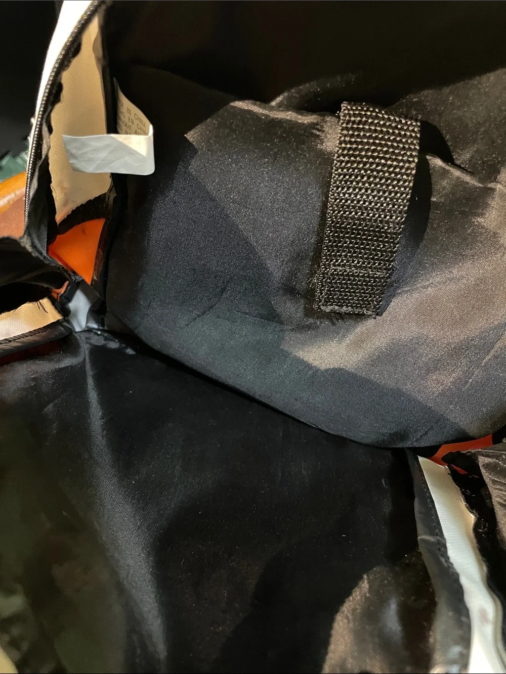 Discman Compact Cream and Orange Backpack